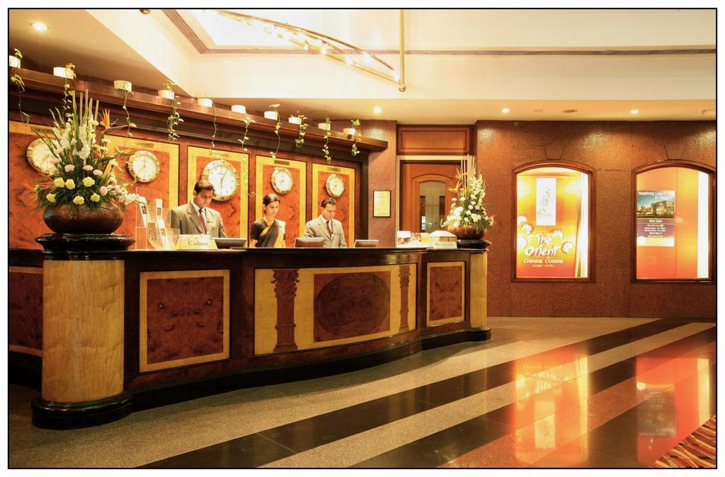 Sun-N-Sand Pune Exterior photo
